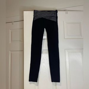Girls Athleta leggings